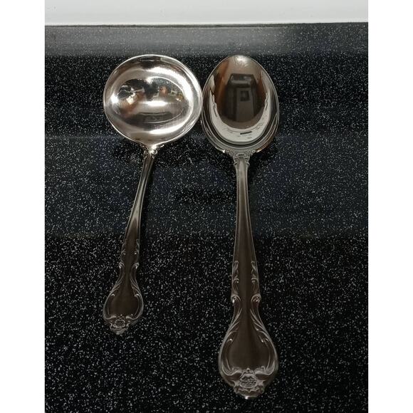 Lyons Queen Fancy Serving Spoon and Gravy Ladle Stainless Steele Vintage 1970s - Picture 1 of 16